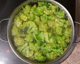 Foto del paso 1 de la receta: Radiatore con Brócoli y Salmón