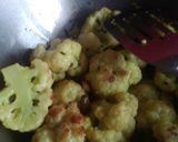 A picture of step 2 of Roasted Cauliflower.