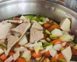 Foto del paso 2 de la receta: Sopa de pollo con avena y vegetales!