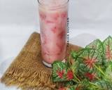 Cara Membuat Es Semangka Susu Strawberry 3