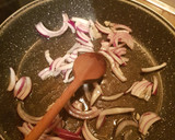 Foto del paso 1 de la receta: Atún con tomate
