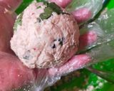 Foto langkah ke 7 dari resep Bola-Bola Pepes Tahu Jamur.
