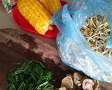 Foto langkah ke 2 dari resep 16. Tumis Tahu Kucai Sayuran.