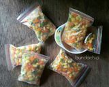 Foto langkah ke 4 dari resep Frozen Mix Vegetables.