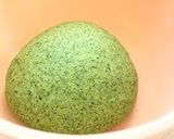 A picture of step 6 of Vivid Green Spinach and Cheese Bread Rolls.