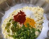 પુડલા સેન્ડવિચ(Pudla Sandwich Recipe in Gujarati) રેસીપી સ્ટેપ1ફોટો