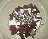 A picture of step 7 of Fluffy Chocolate Roll Cake.