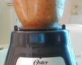 A picture of step 3 of Red Hot Garlic tomato sauce.