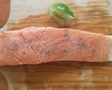 Foto del paso 1 de la receta: Salmón con costra de almendra