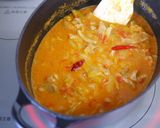A picture of step 5 of Perfect with Rice! Chicken and Tomato Milk Soup.
