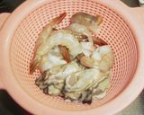 A picture of step 2 of Ultimate Japanese Hot Pot with Seafood.