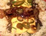 A picture of step 4 of sunshines smothered hamburgers steak.