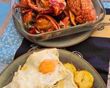 Foto del paso 6 de la receta Bogavante con patatas y huevos fritos 🦞