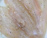 Foto del paso 1 de la receta: Pescado frito con puré de papa