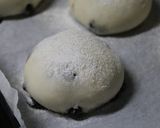A picture of step 8 of Just Like Mame-Daifuku? Kuromame (Black Soy Bean) Bread with Anko and Rice Flour.