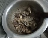 A picture of step 2 of Eggplantscurry,goatsufuriaroast andchapati#weeklyjokochallenge&.
