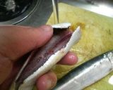 A picture of step 3 of Deep-Fried Sardine and Peanut Butter Rolls.