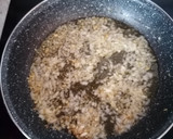 Foto del paso 2 de la receta: Salchichas frescas al vino blanco con patatas