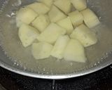 Foto langkah ke 1 dari resep Garlic Mashed Potato.