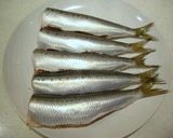 A picture of step 2 of Sardine Umeboshi Ginger Simmer.
