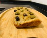 A picture of step 5 of Oliviana bread 🍞.