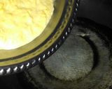 A picture of step 2 of Chana daal halwa.