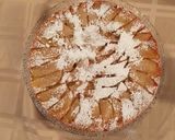 A picture of step 4 of Apple Turnover cake.