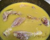 Foto langkah ke 4 dari resep Ayam Ungkep Bumbu Kuning.