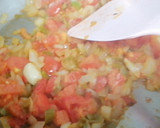 Foto del paso 2 de la receta: Calamar y gambas en salsa
