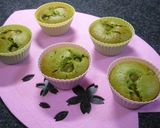 A picture of step 8 of Oil-Free Green Tea Muffins.