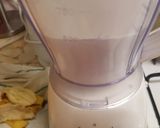 A picture of step 1 of Avocado mousse.