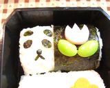 A picture of step 2 of Barrel Animals Character Bento.