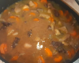 Foto del paso 7 de la receta: Estofado de venado con setas sobre puré de patatas