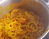 Foto del paso 7 de la receta: Fideos con calamares y langostinos