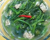 Foto langkah ke 2 dari resep Sayur Bayam Bening Tempe 🌿.