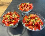 Une image de l'étape 4 de Verrine fraises, pistache et fromage blanc.