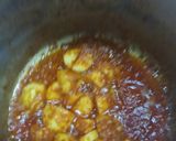 A picture of step 5 of Kathiyawadi lasaniya bateta.