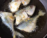 Foto langkah ke 5 dari resep Bumbu Ikan Goreng.