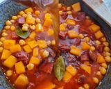 Foto del paso 3 de la receta Garbanzos con chorizo a la sidra y calabaza