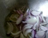 A picture of step 1 of Mix Veg Pulav.