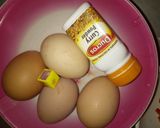 A picture of step 1 of Veggies omelette with fried potatoes.