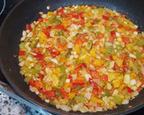 Foto del paso 2 de la receta: Filetes de ternera en salsa de verduras