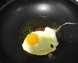 Foto del paso 4 de la receta: Huevos rotos con jamón de la primera prueba