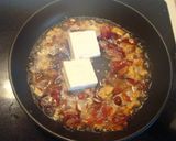 A picture of step 4 of Cheese and Nuts Cream Sauce Pasta.