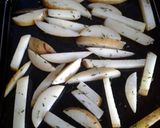 A picture of step 5 of 'Thyme Fries' (vegan).
