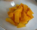 A picture of step 1 of Pound Cake with Pumpkin and Carrots.