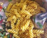 A picture of step 3 of Pasta salad.