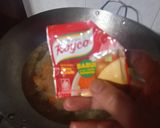 Foto langkah ke 3 dari resep Soun Kuah oyong wortel.