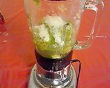 A picture of step 2 of Fresh Avocado Juice.