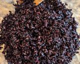 A picture of step 4 of Black Glutinous Rice Wine for Tết Đoan Ngọ.